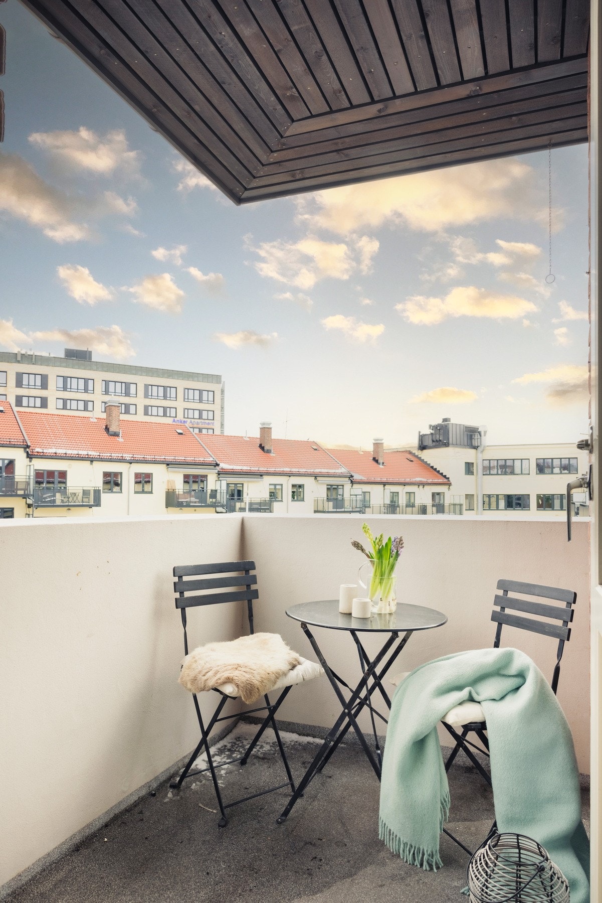 God plass til utemøbler. Galleribilde