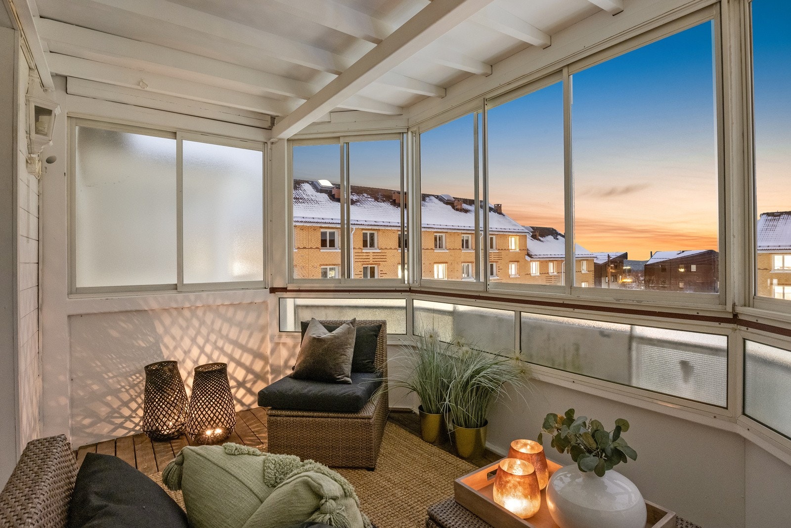 Velkommen til Radarveien 64! Presentert av Privatmeglere Marius Semmerud Berg og Fridtjof Sparbo, Galleribilde