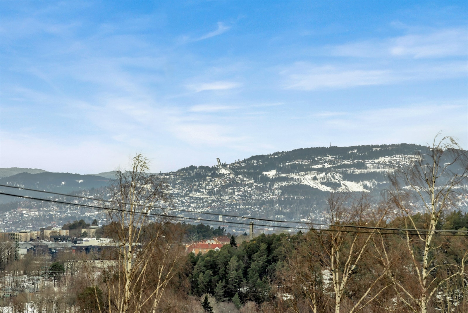 Utsikt mot Holmenkollen. Galleribilde