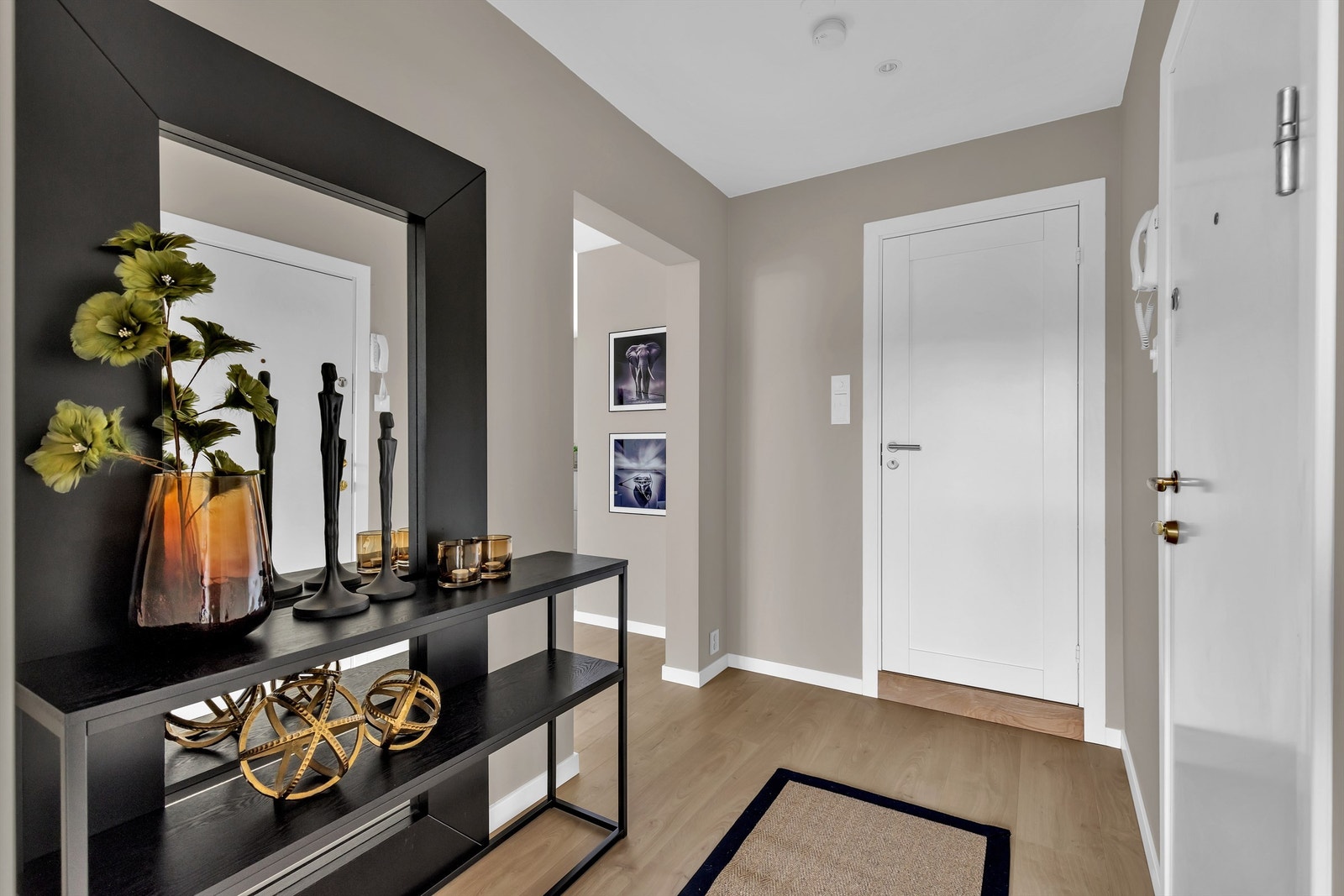 Takk for besøket - vi avslutter med en runde i nærområdet. Galleribilde