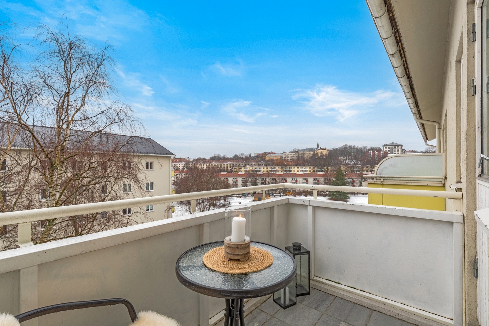 Leiligheten har en solrik, sydvestvendt balkong. Galleribilde