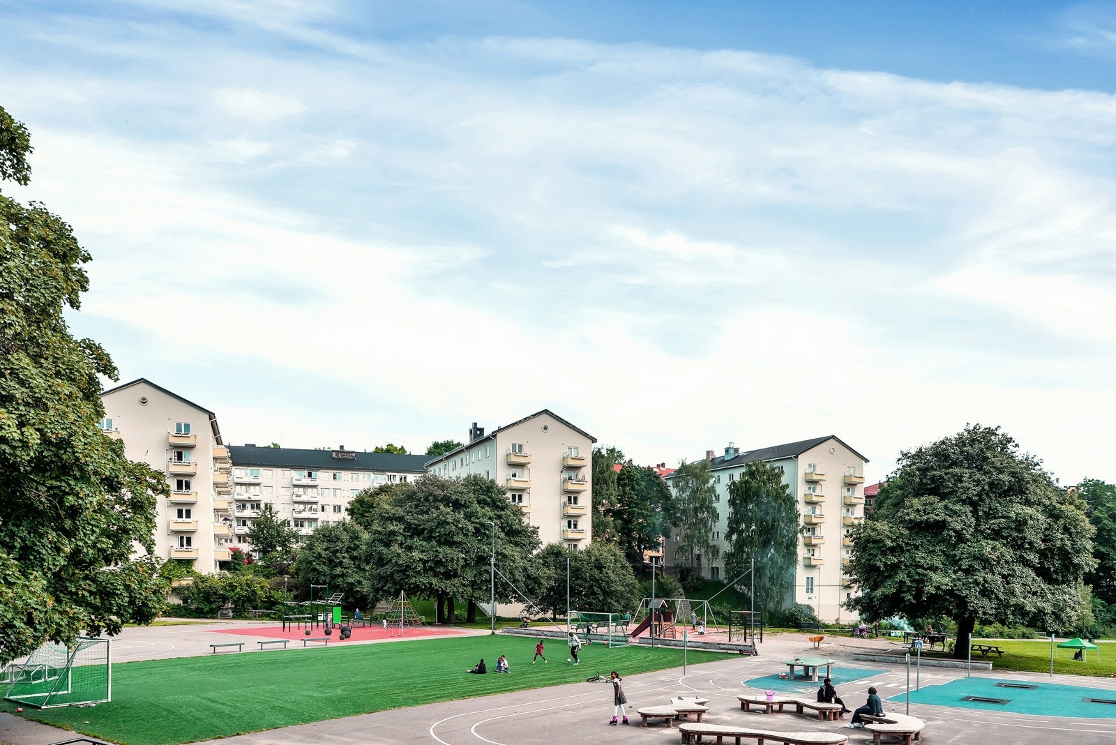 Fasadene til borettslaget sett fra Iladalen. Galleribilde