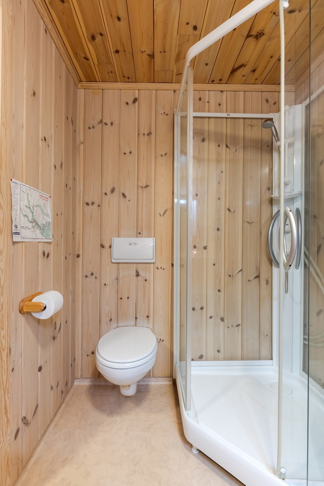 Baderom nr 2 i toppetasjen. Galleribilde