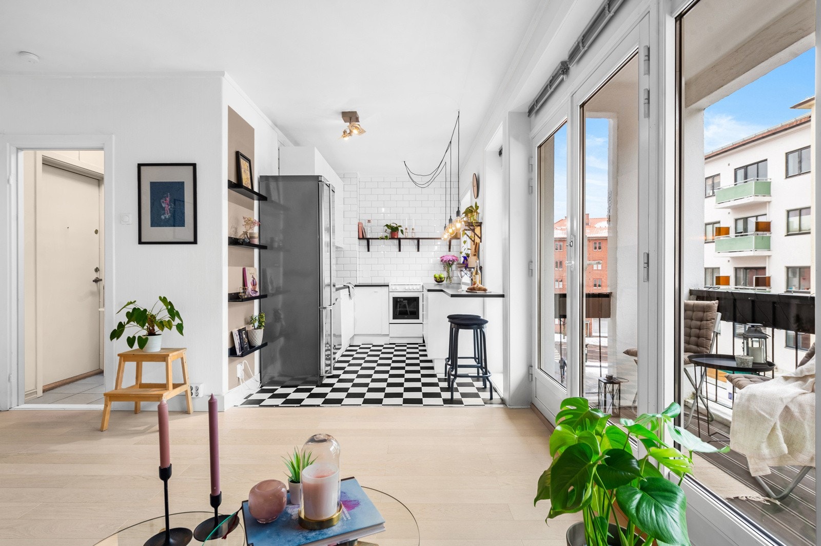 Her får du et lyst og innbydende hjem med attraktiv beliggenhet på populære Torshov. Galleribilde