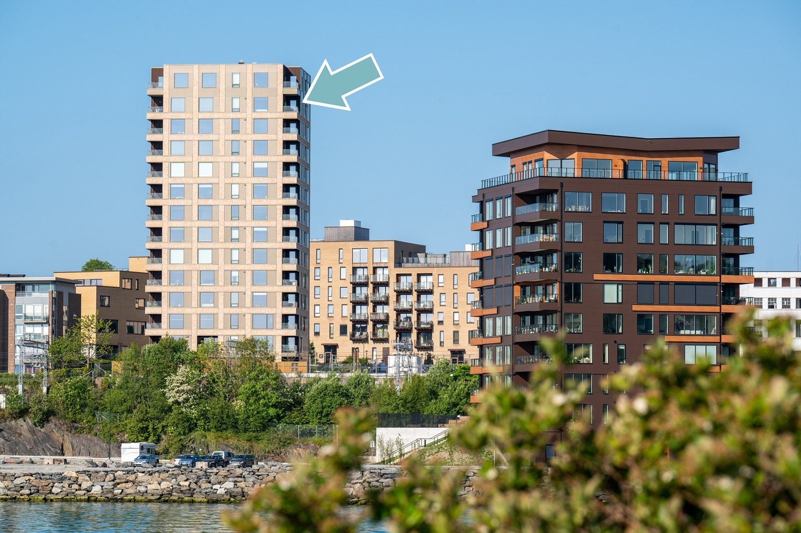 001_Leiligheten ligger i 13. etasje .jpg Galleribilde