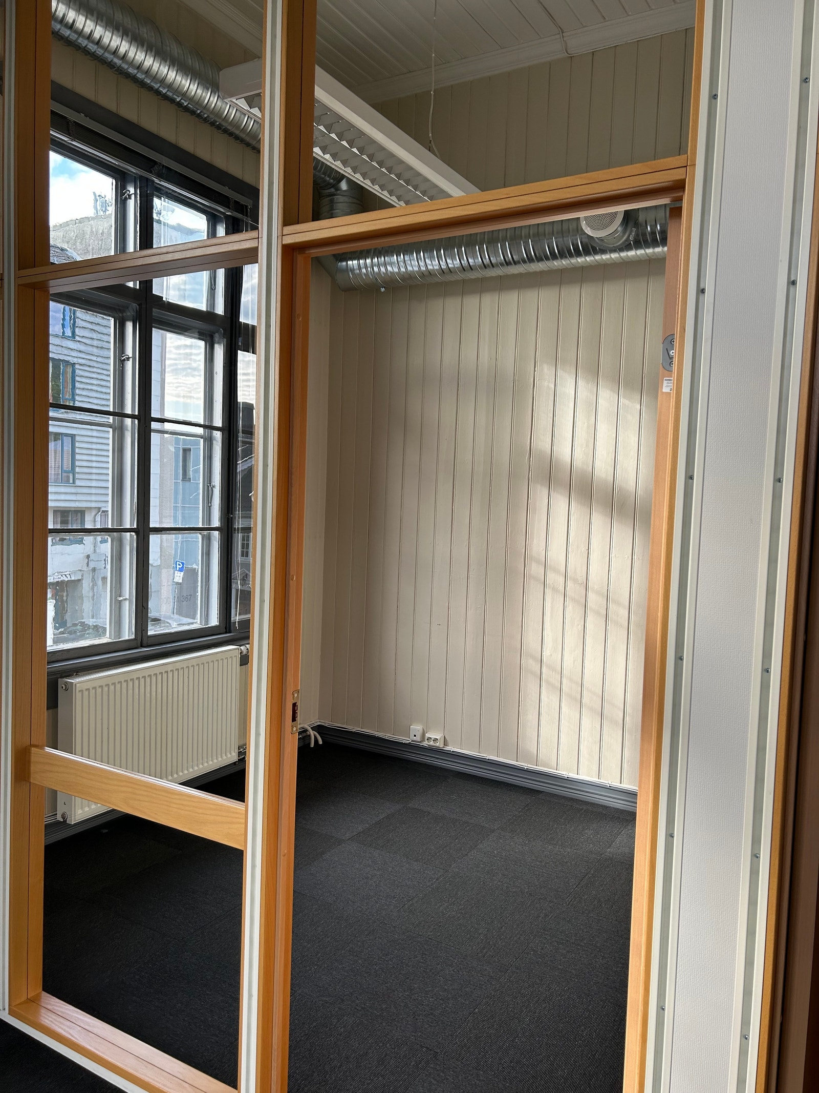 2. etg., Nymoens Torg 4B. Galleribilde