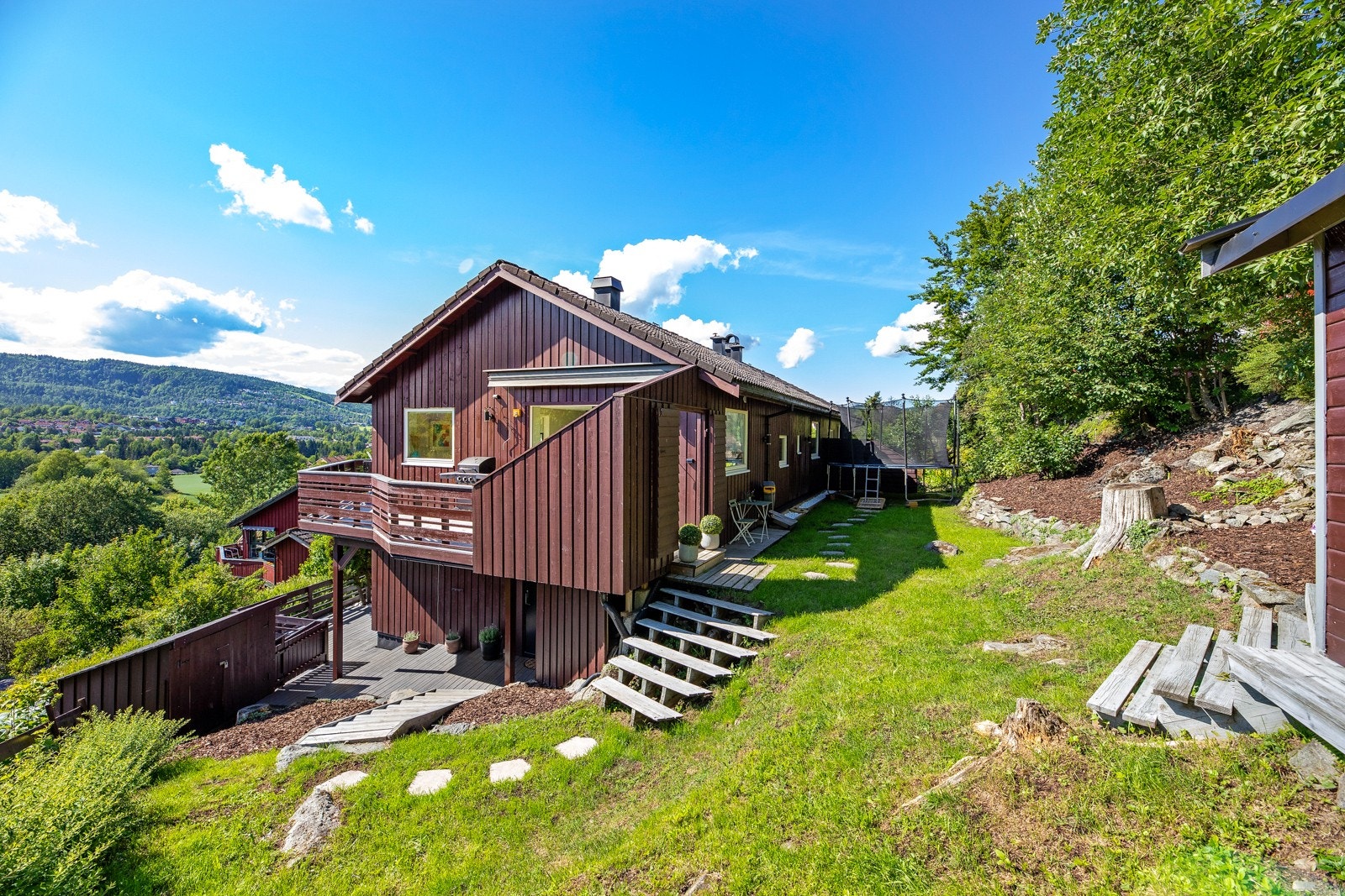 Velkommen til idylliske Helsethagan 1 - En sjelden mulighet på solsiden på Helset! Galleribilde