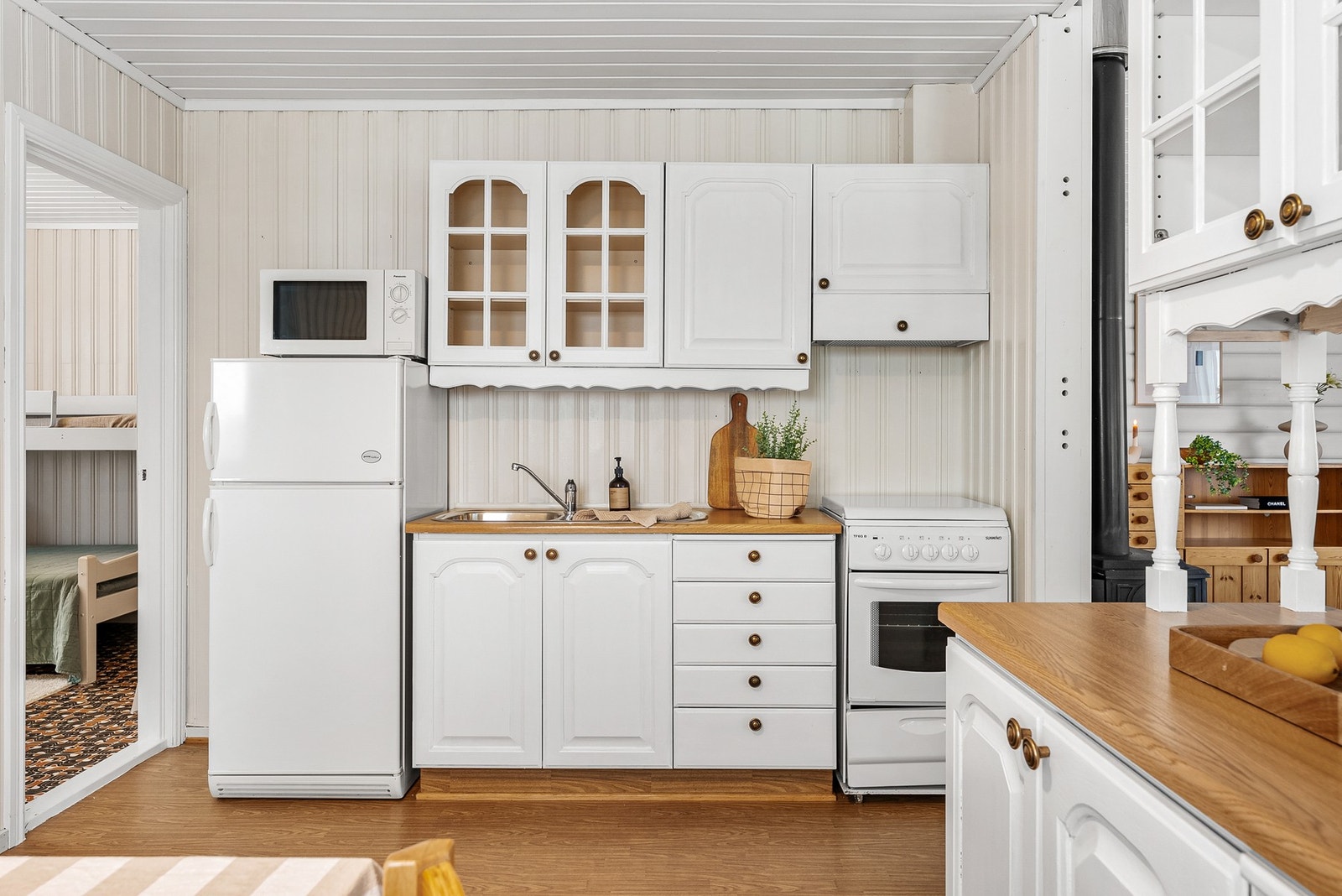 Hvitevarer og inventar medfølger hytta. Galleribilde