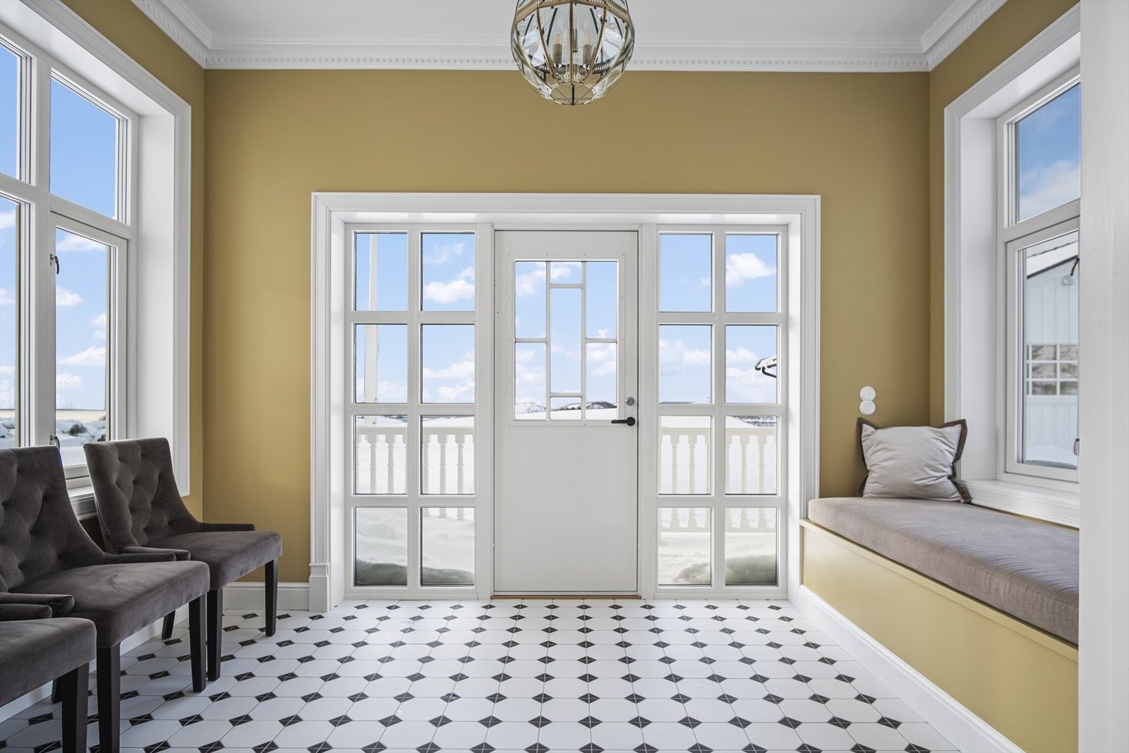 Inngangsparti - hall Galleribilde