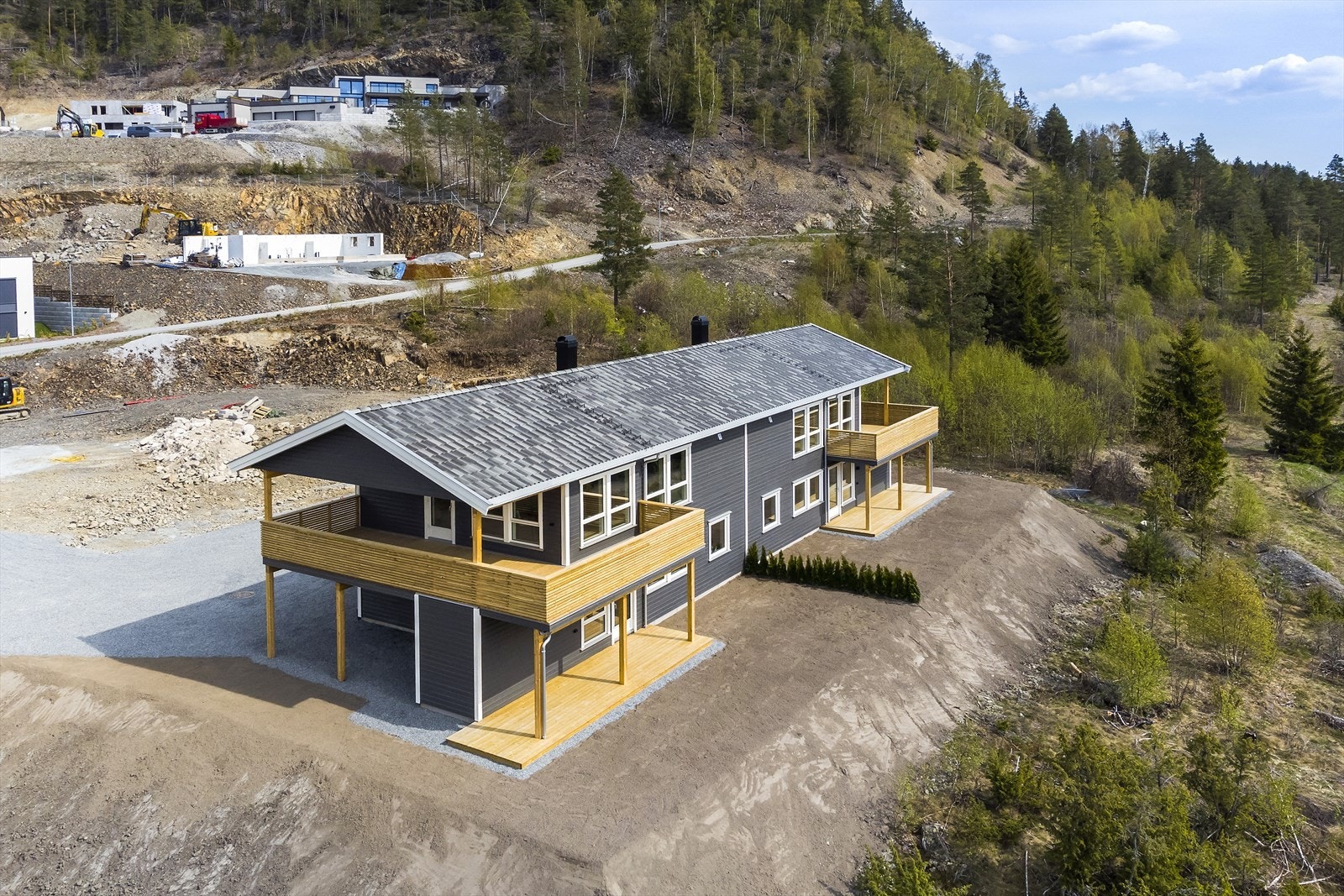 Boligene har en flott beliggenhet i et nyere og populært boligområde på Harakollen i Hokksund. (Bildet er fra tilsvarende prosjekt - Avvik vil forekomme) Galleribilde