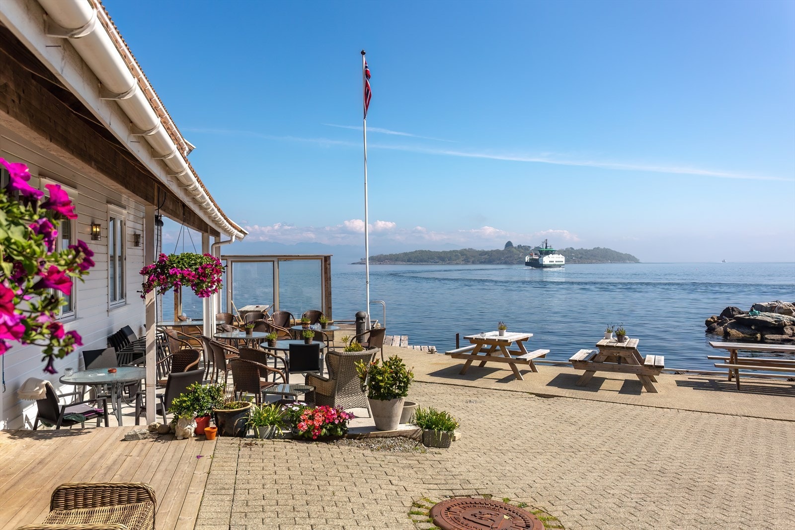 Sjøberg Ferie restaurant like i nærheten Galleribilde