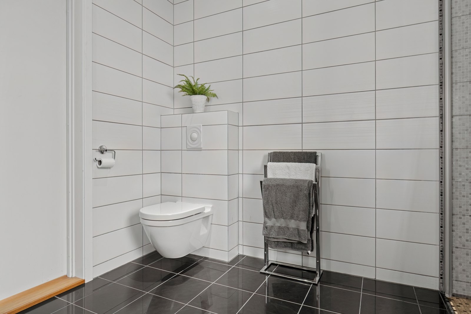 Bad 1. etasje Galleribilde