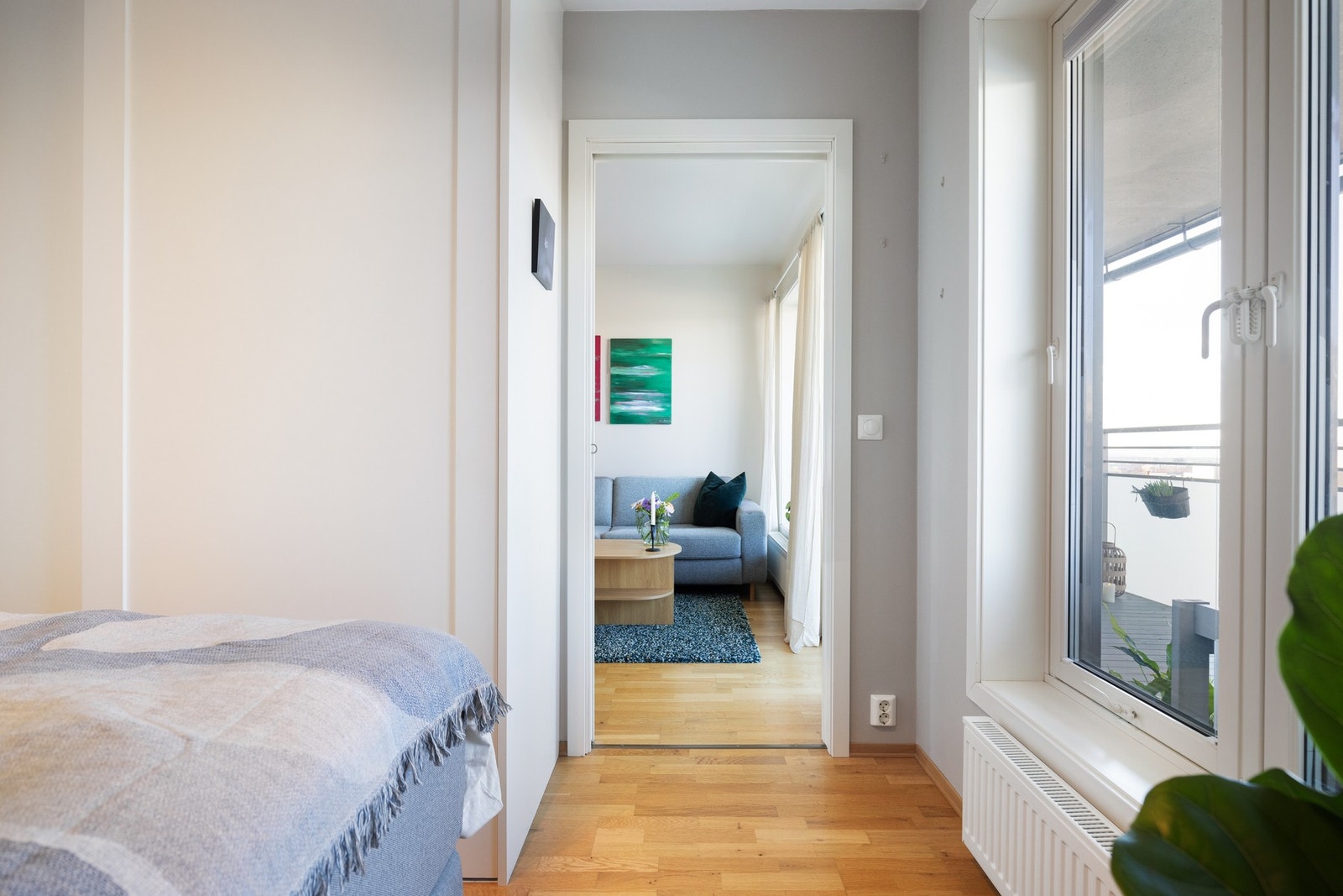 Rommet er plassert innenfor stuen. Galleribilde