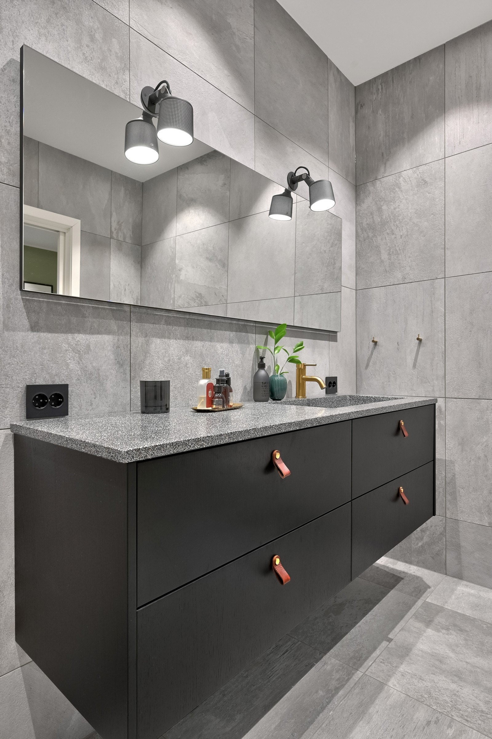 Innredning fra Schmidt med Silestone topp Galleribilde