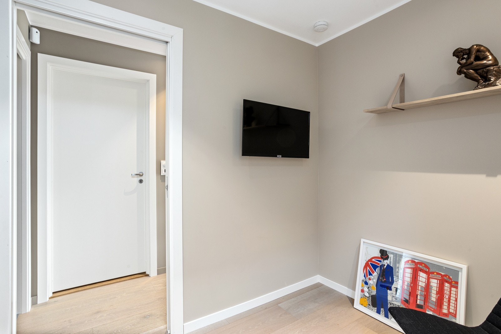 Soverom nr 3 (box in room) Galleribilde