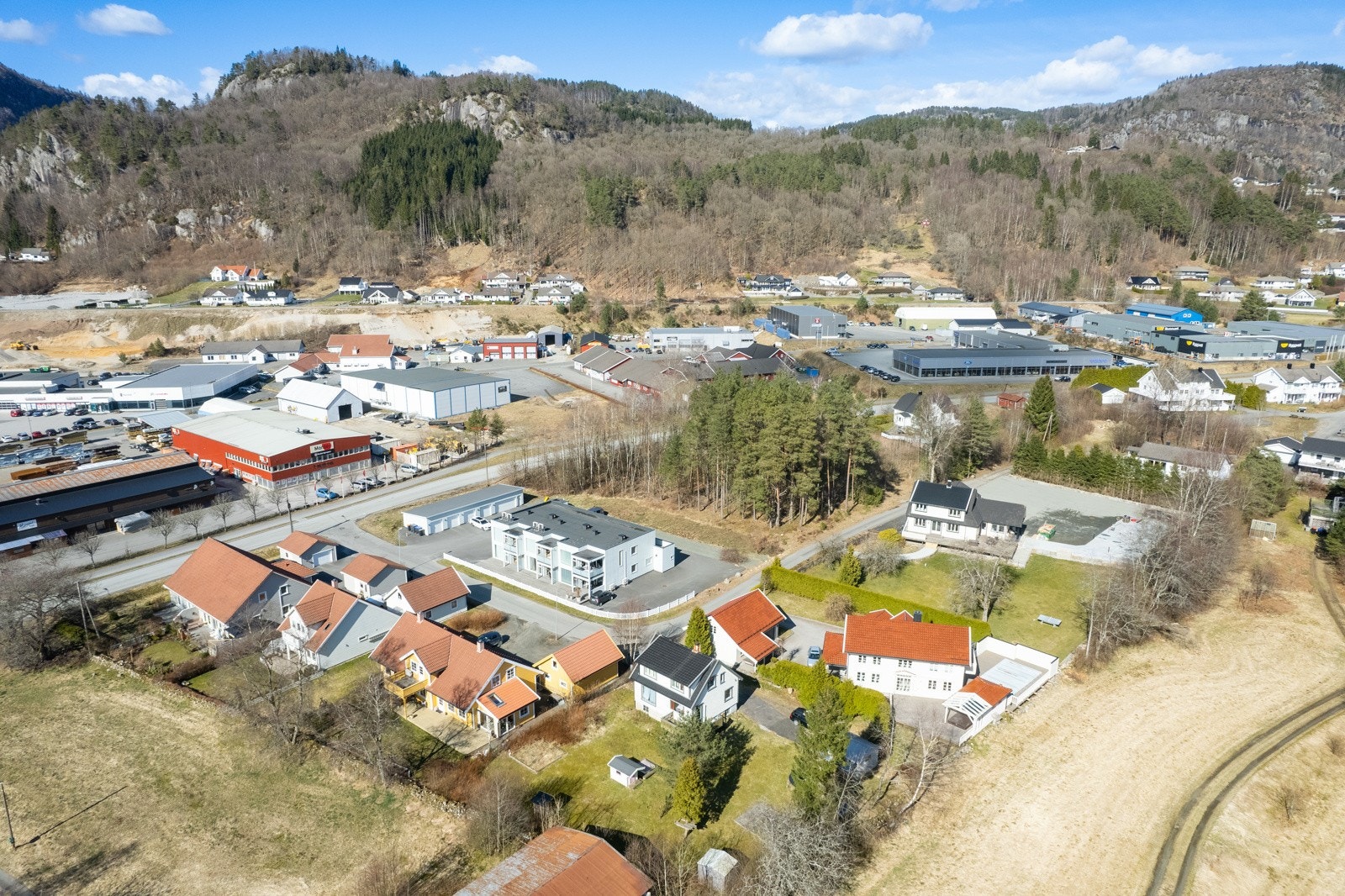4723592_1-rrknyb1.jpg Galleribilde