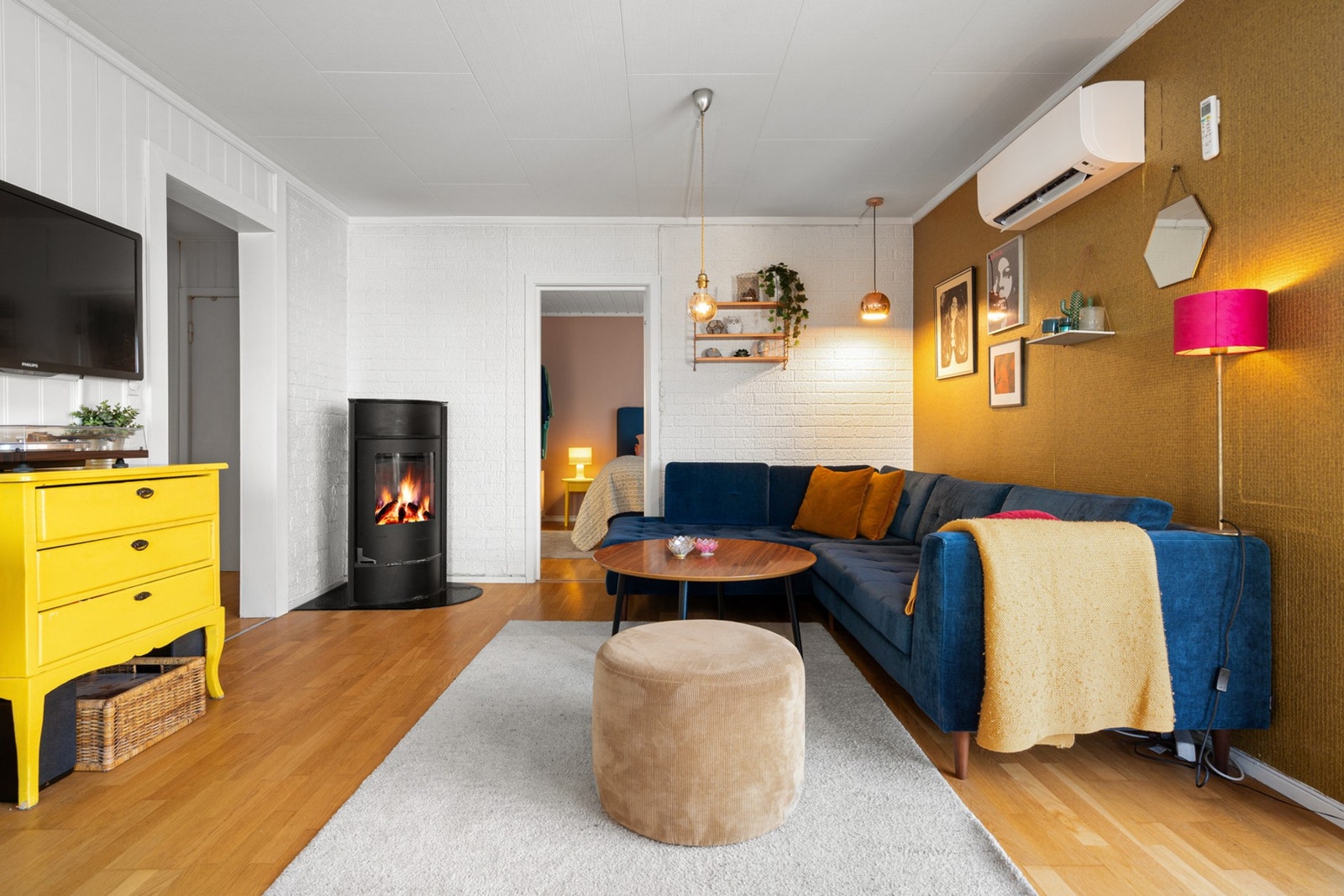 Innholdsrik og innbydende horisontaldelt tomannsbolig på 150 m². Galleribilde