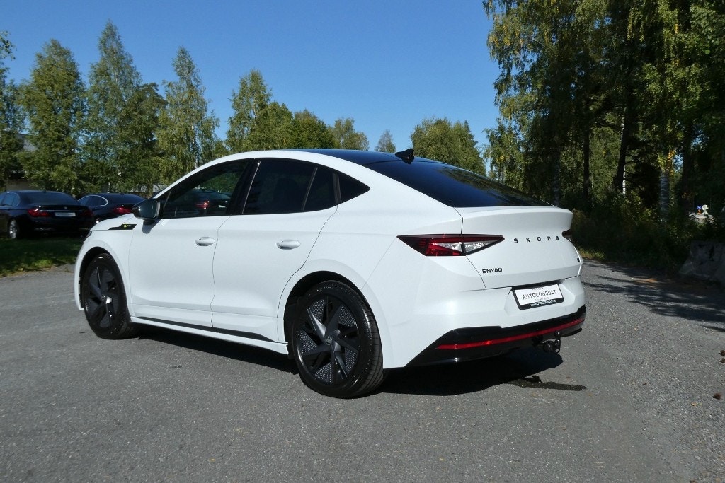 Skoda Enyaq Coupe RS 38