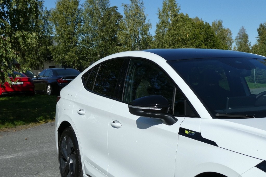 Skoda Enyaq Coupe RS 63
