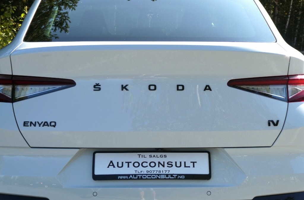 Skoda Enyaq Coupe RS 76