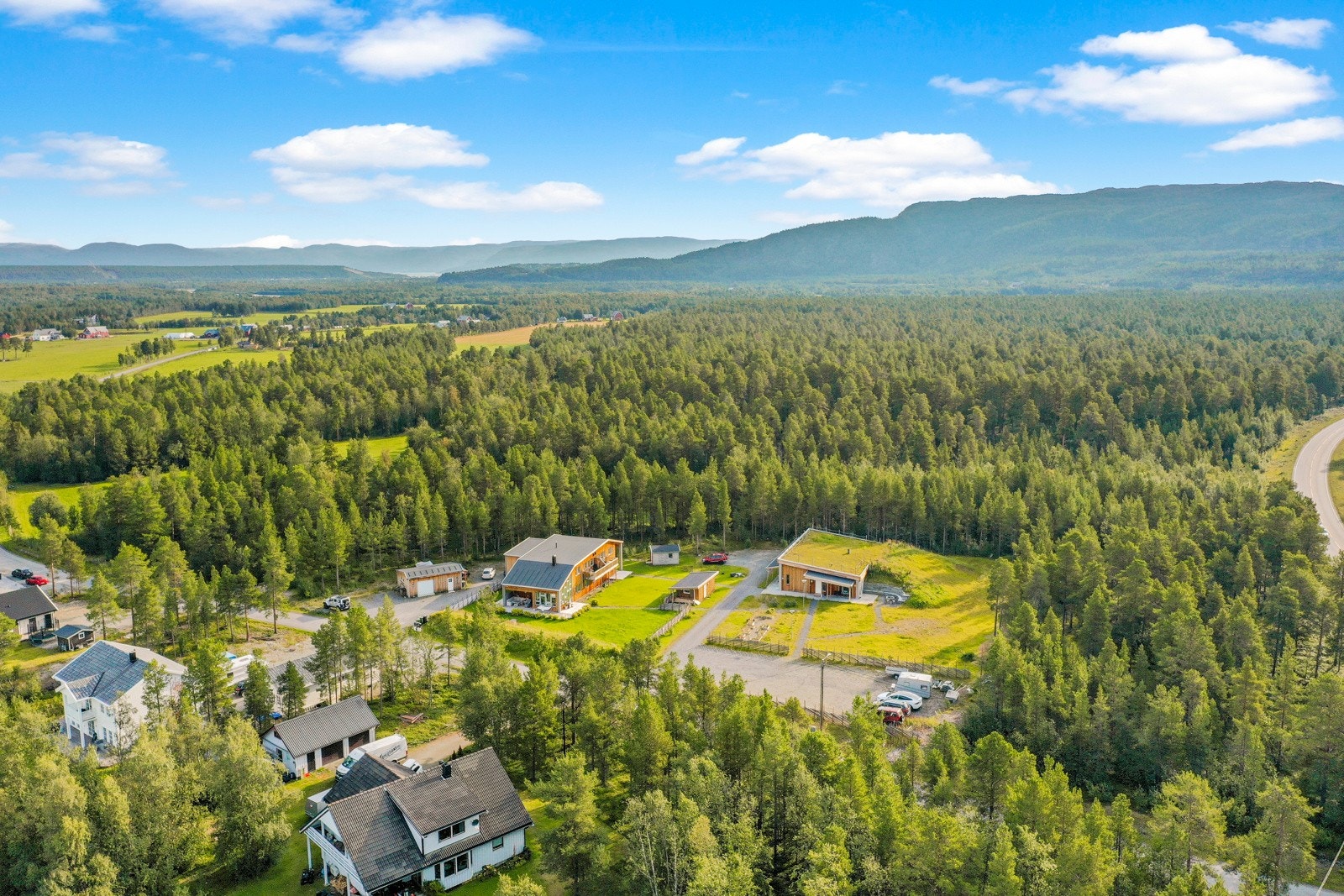 Nydelig beliggenhet på Holmen Galleribilde