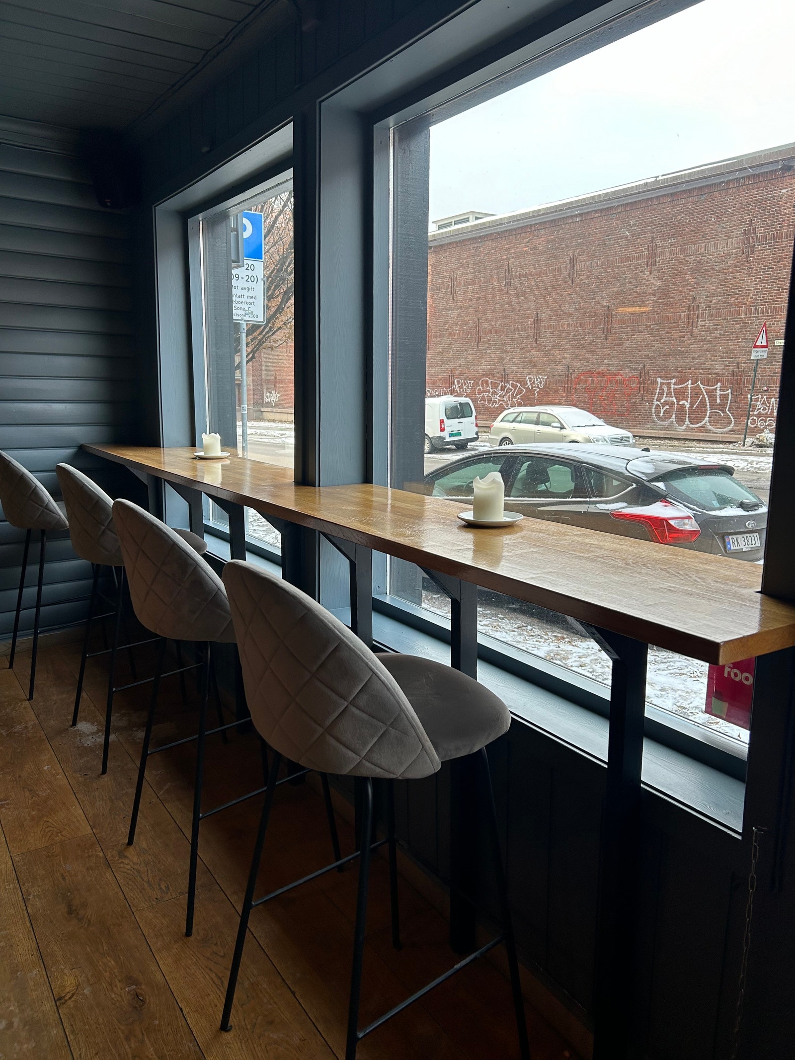 Kaffebar mot Strømsveien. Galleribilde