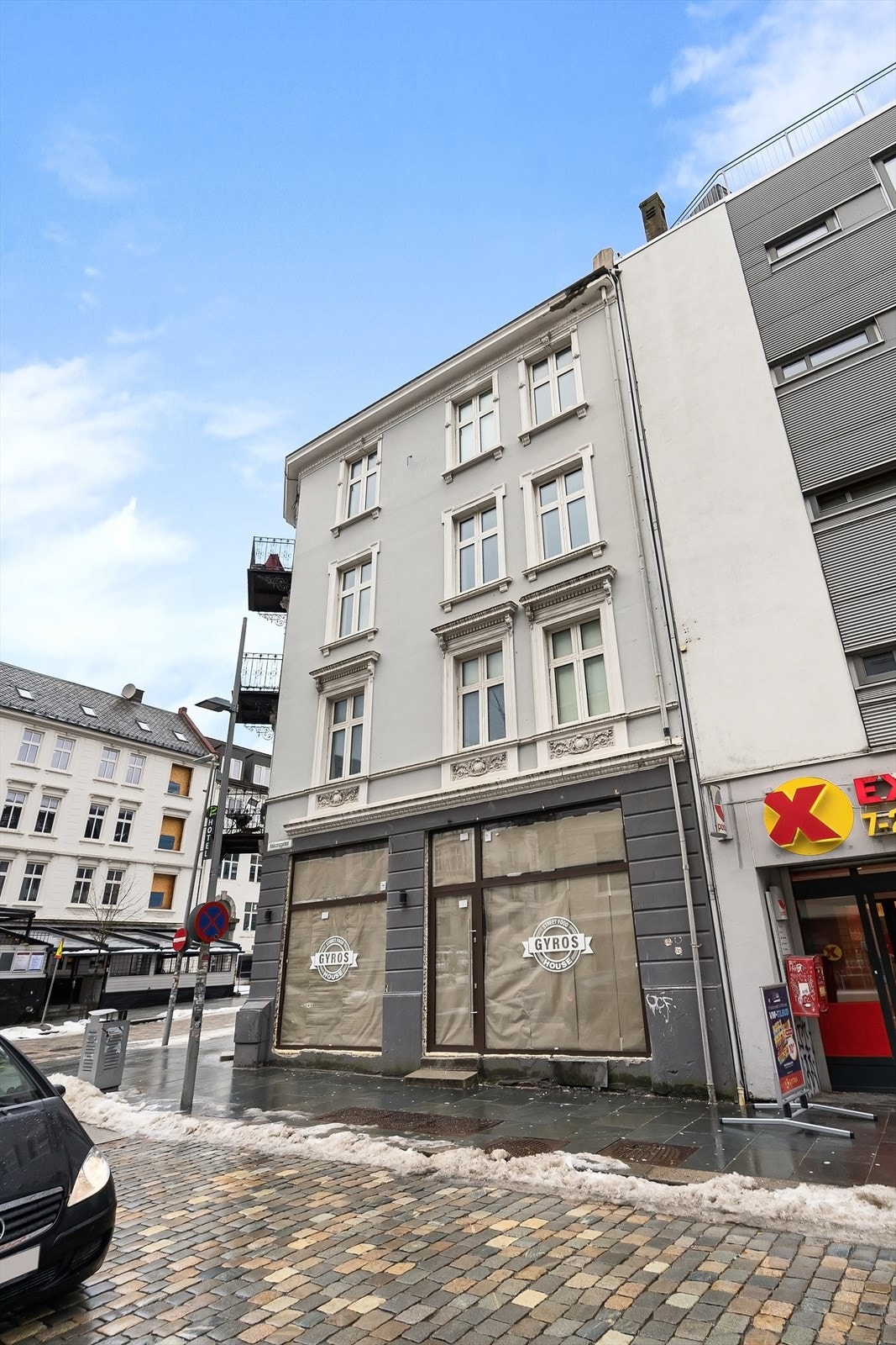 Restaurantlokalet på hjørnet er under innredning/oppgradering i regi av ny leietaker Galleribilde