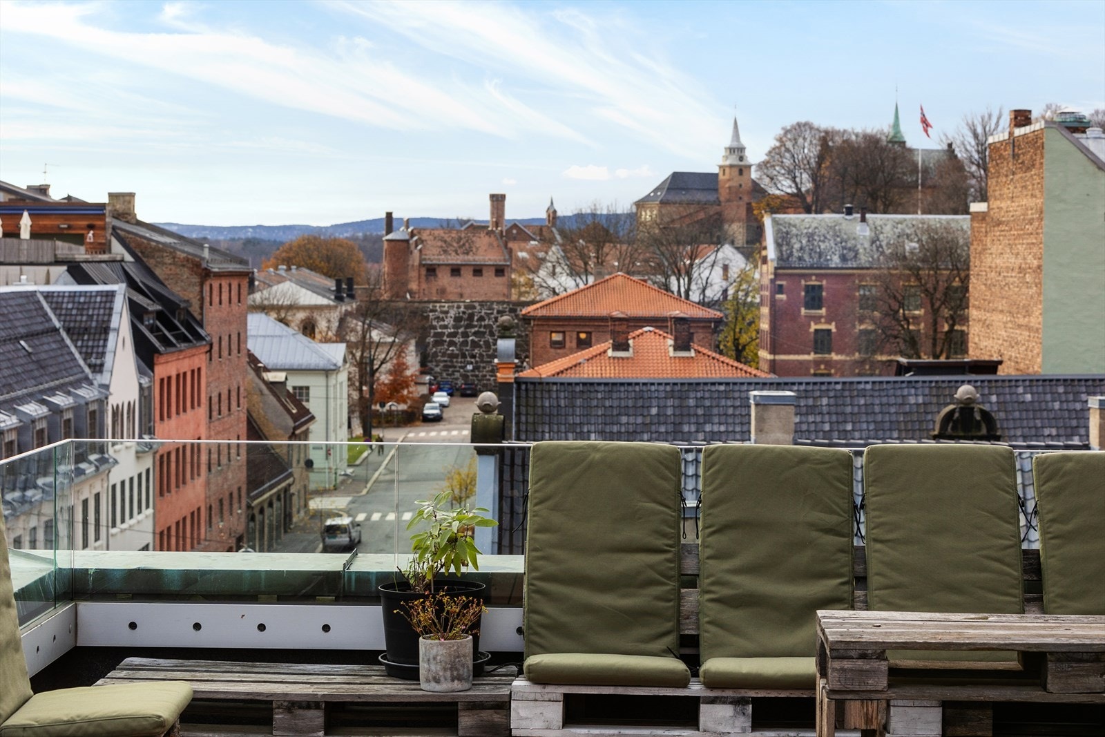 Leieobjektet har stor eksklusiv takterrasse Galleribilde