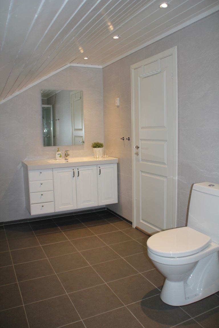 bad 2. etg Galleribilde