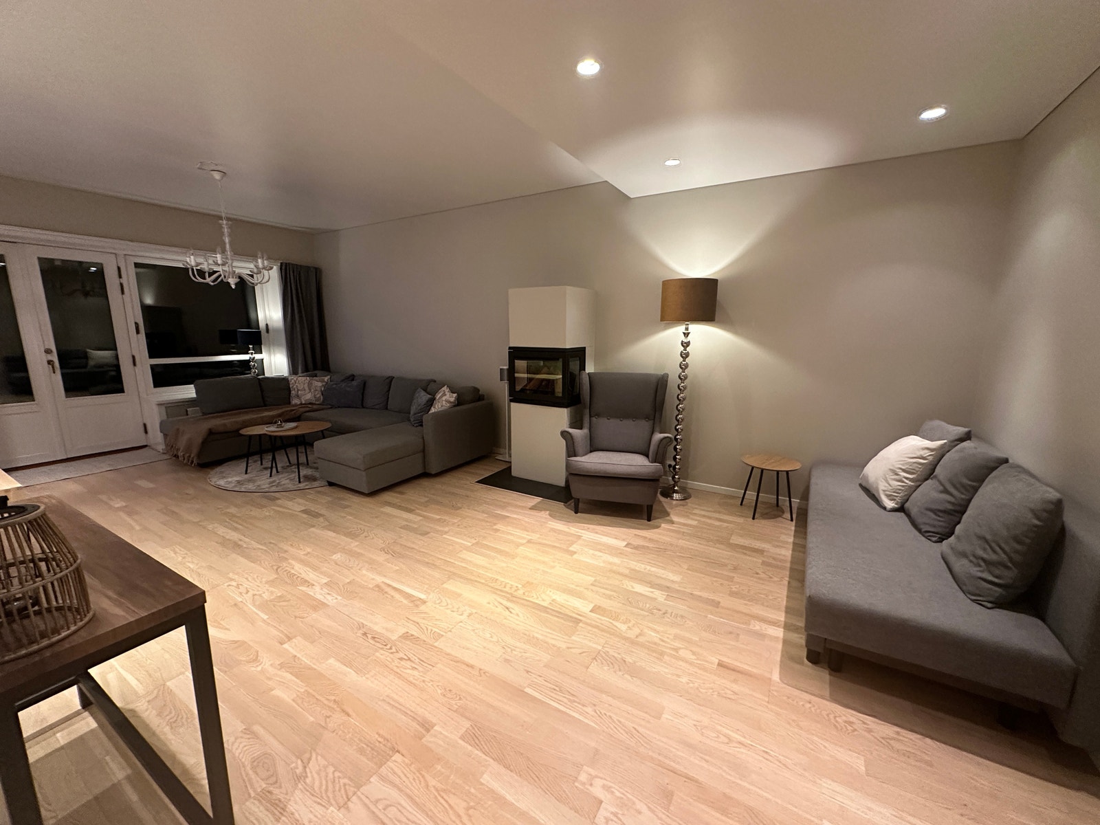 Stue m/sovesofa Galleribilde