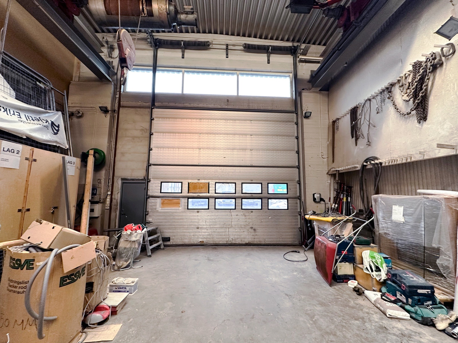 Stor kjøreport (B: 4,75 m x H: 4,45 m) Galleribilde