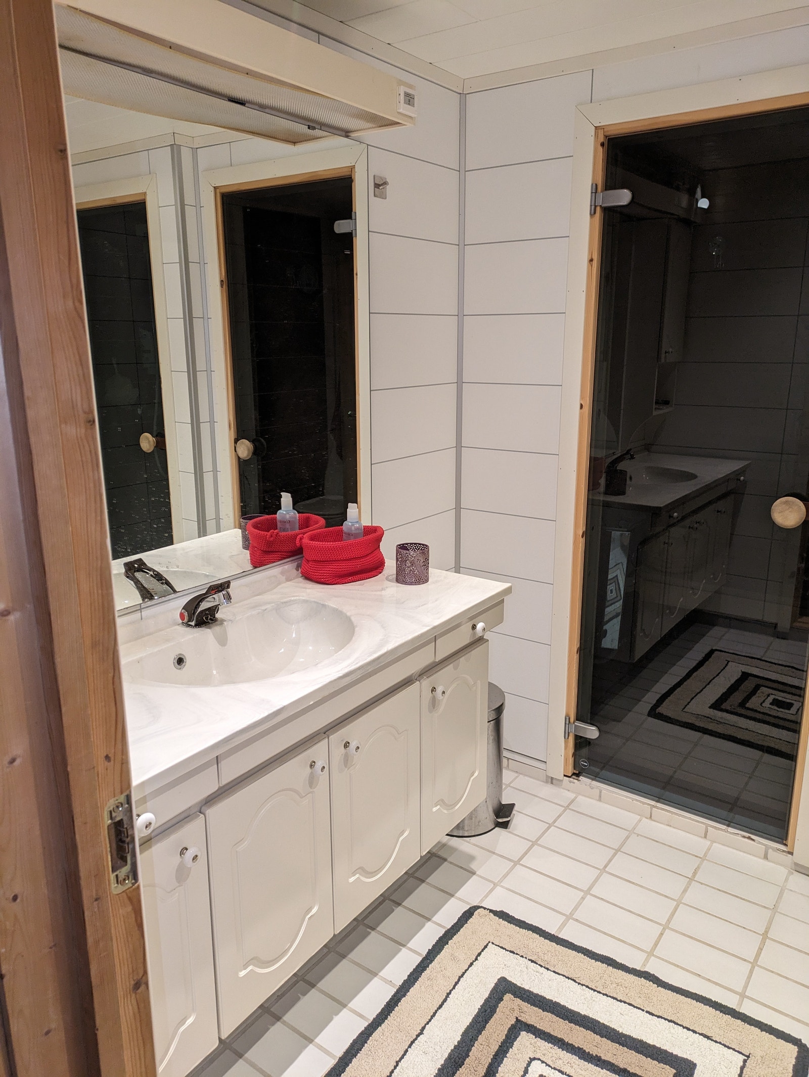 bad og badstue i kjeller Galleribilde