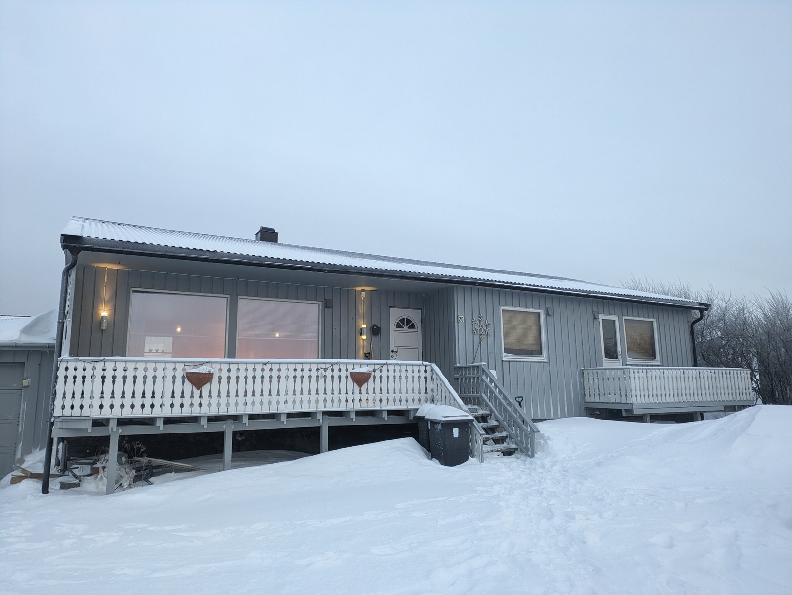 Front fasade, vinter Galleribilde