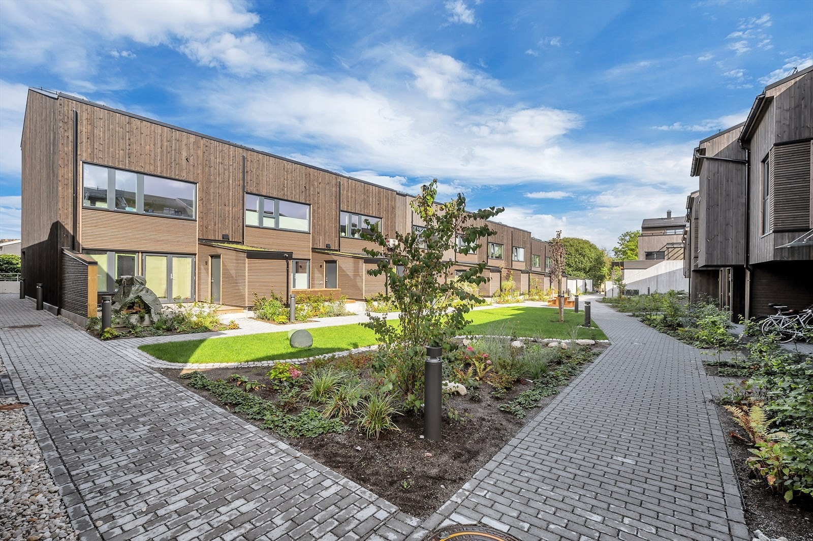 Boligene er oppført med flotte detaljer Galleribilde