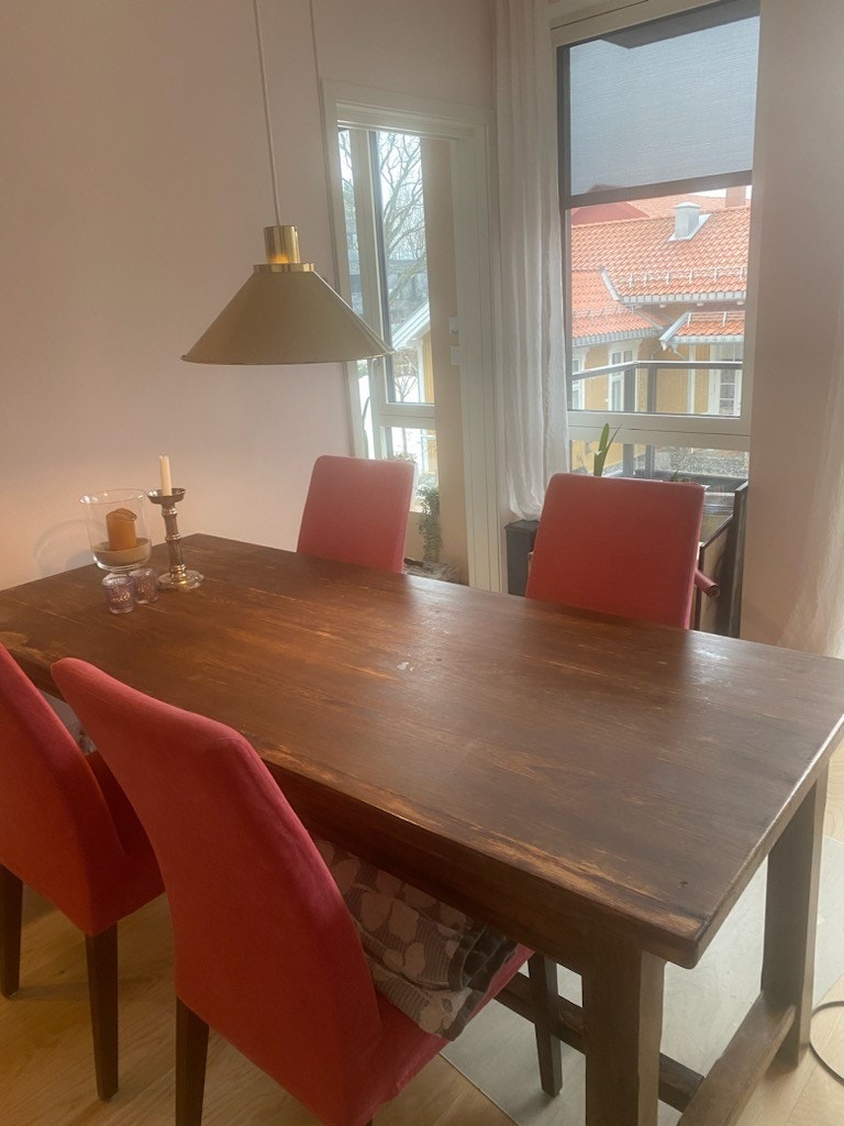 Stort spisebord Galleribilde