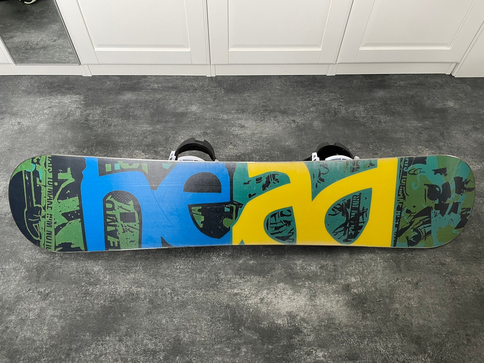 HEAD EVIL YOUTHモデルのスノーボード128cm children's/junior snowboard HEAD EVIL YOUTH , Woodcore, FLAT