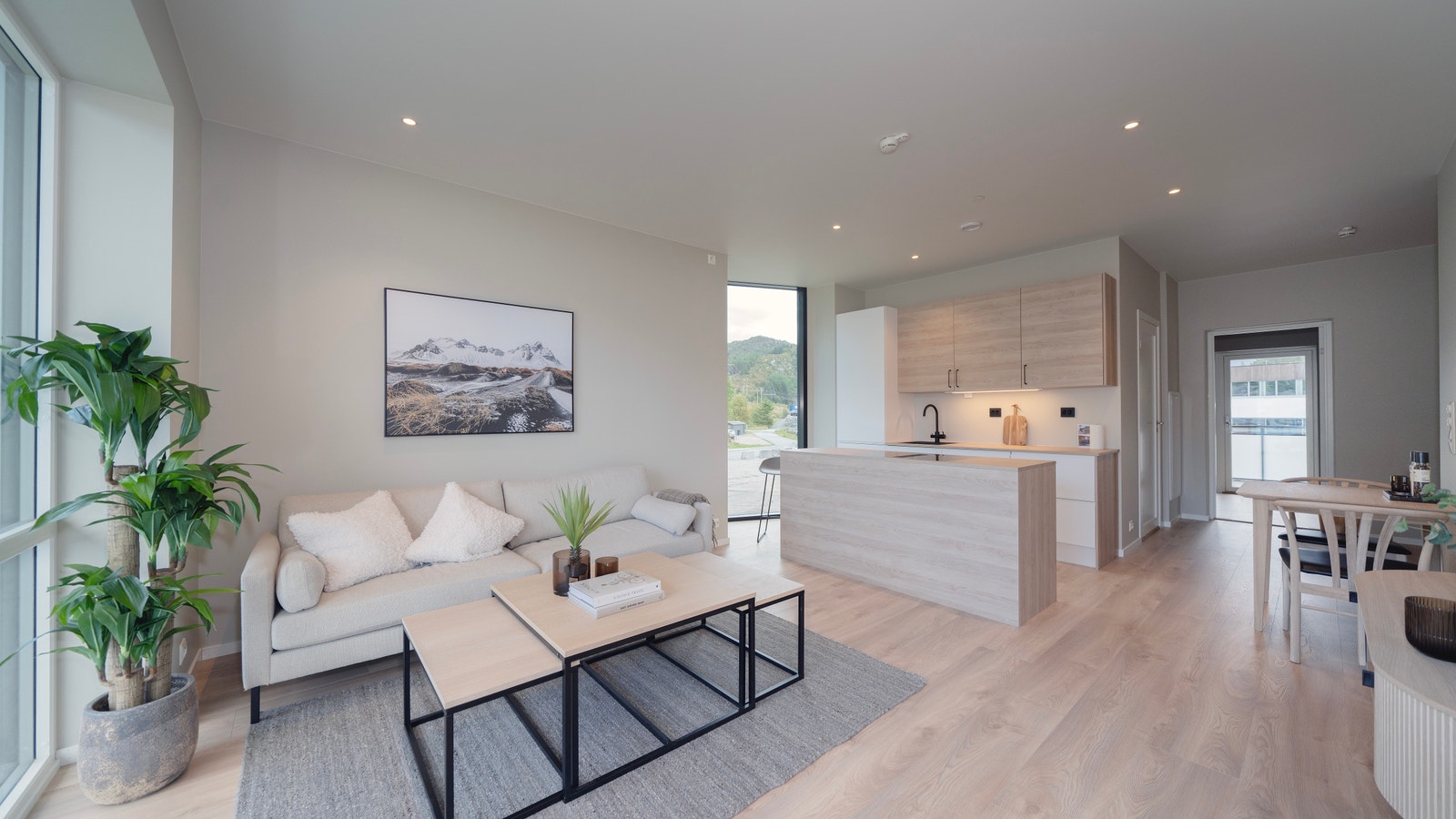 Stue/kjøkken fra leilighet B202 (ferdigstilt) Galleribilde