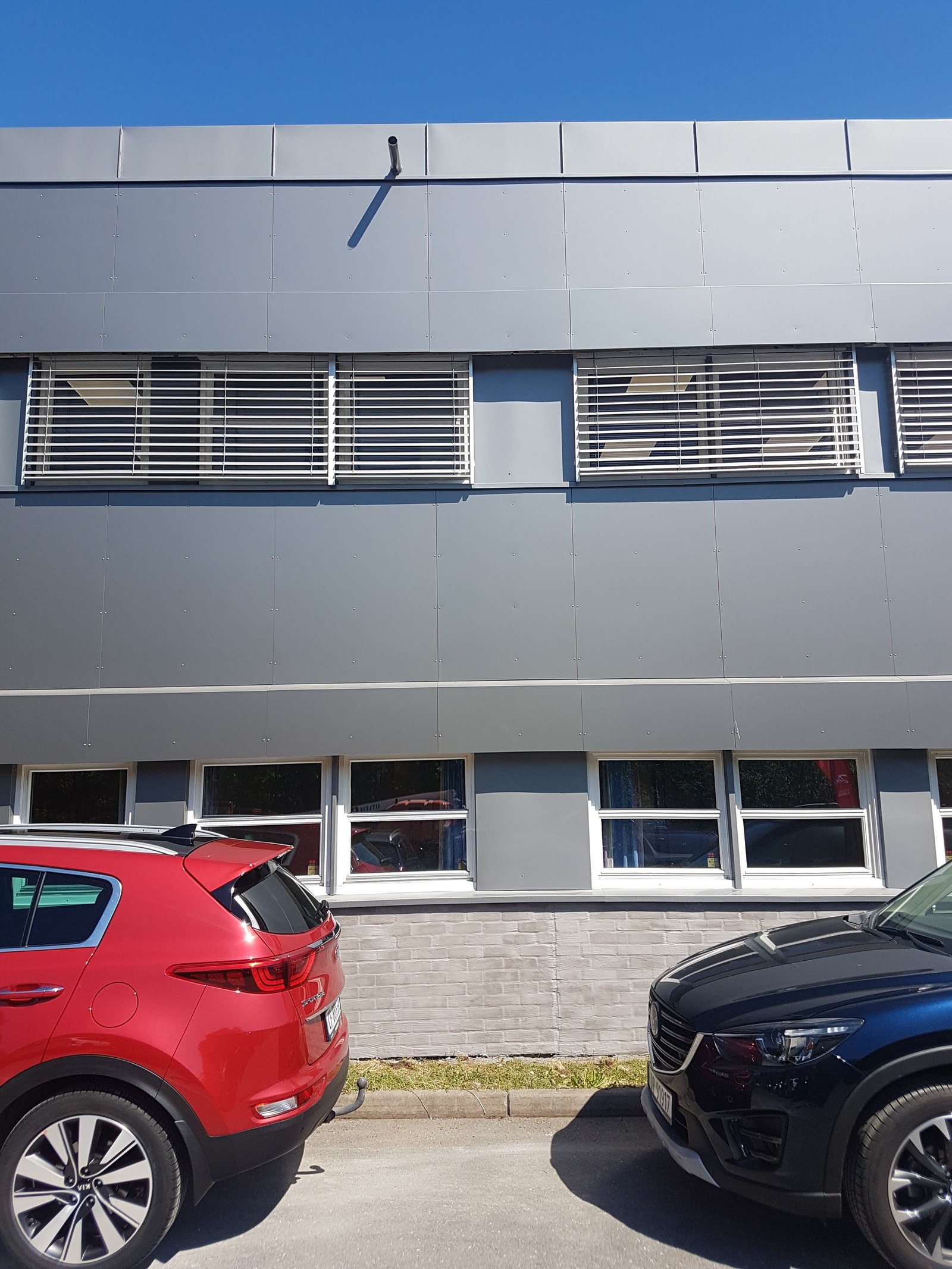 Fasade, 2. etg ledig for utleie Galleribilde