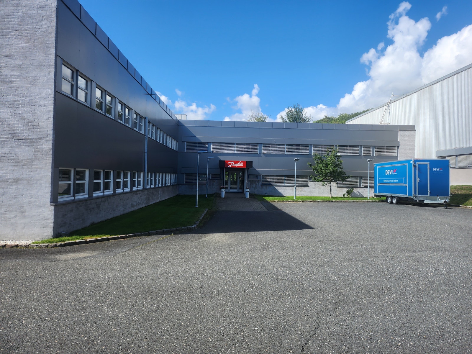 Hovedinngang Galleribilde