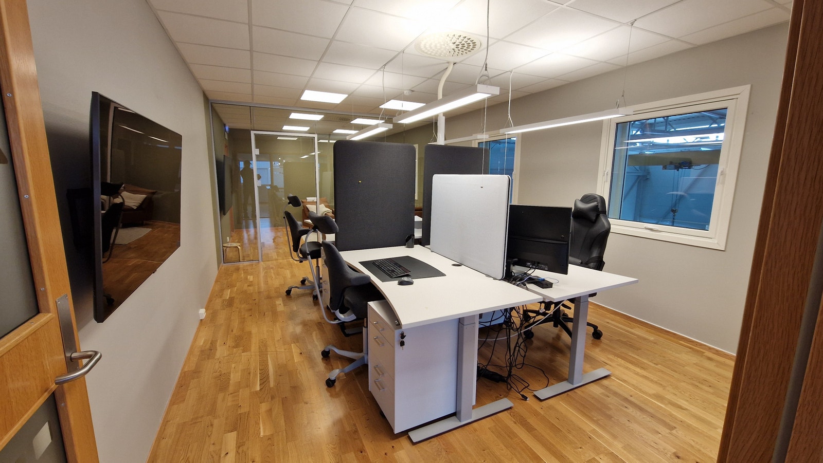 Kontorlokale 2 etg. - Kontorplasser i felles rom Galleribilde