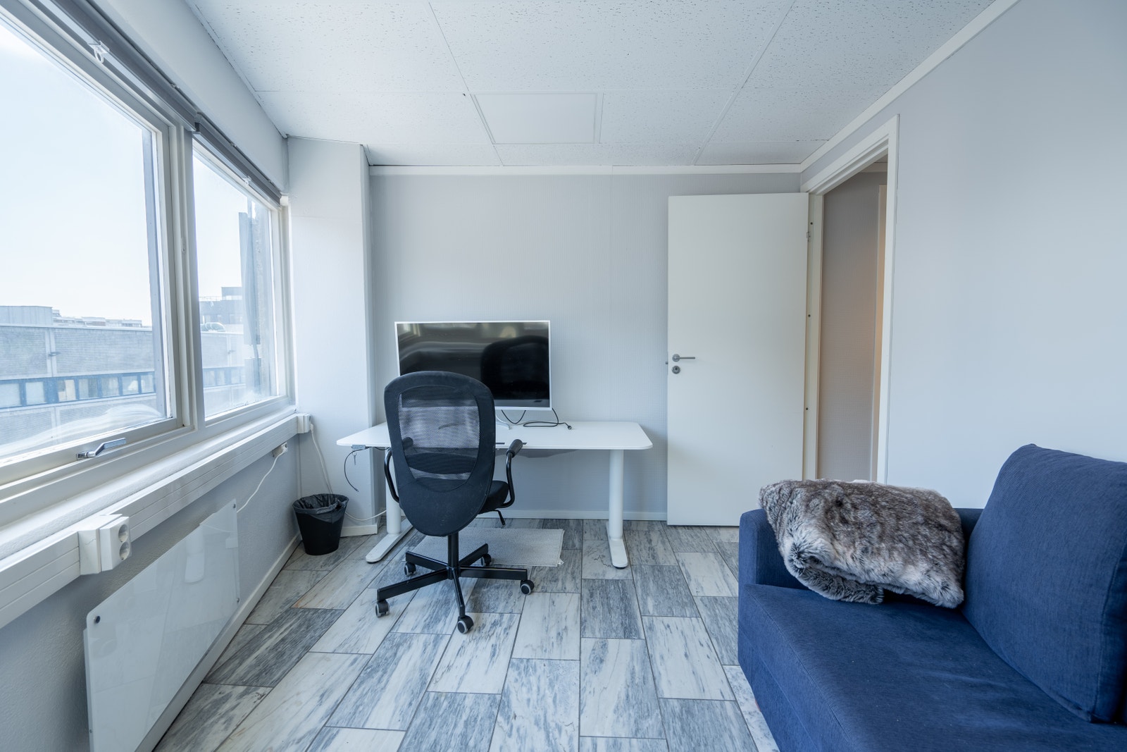 Enkelt kontor NR:3 på ca. 8 kvm. Galleribilde
