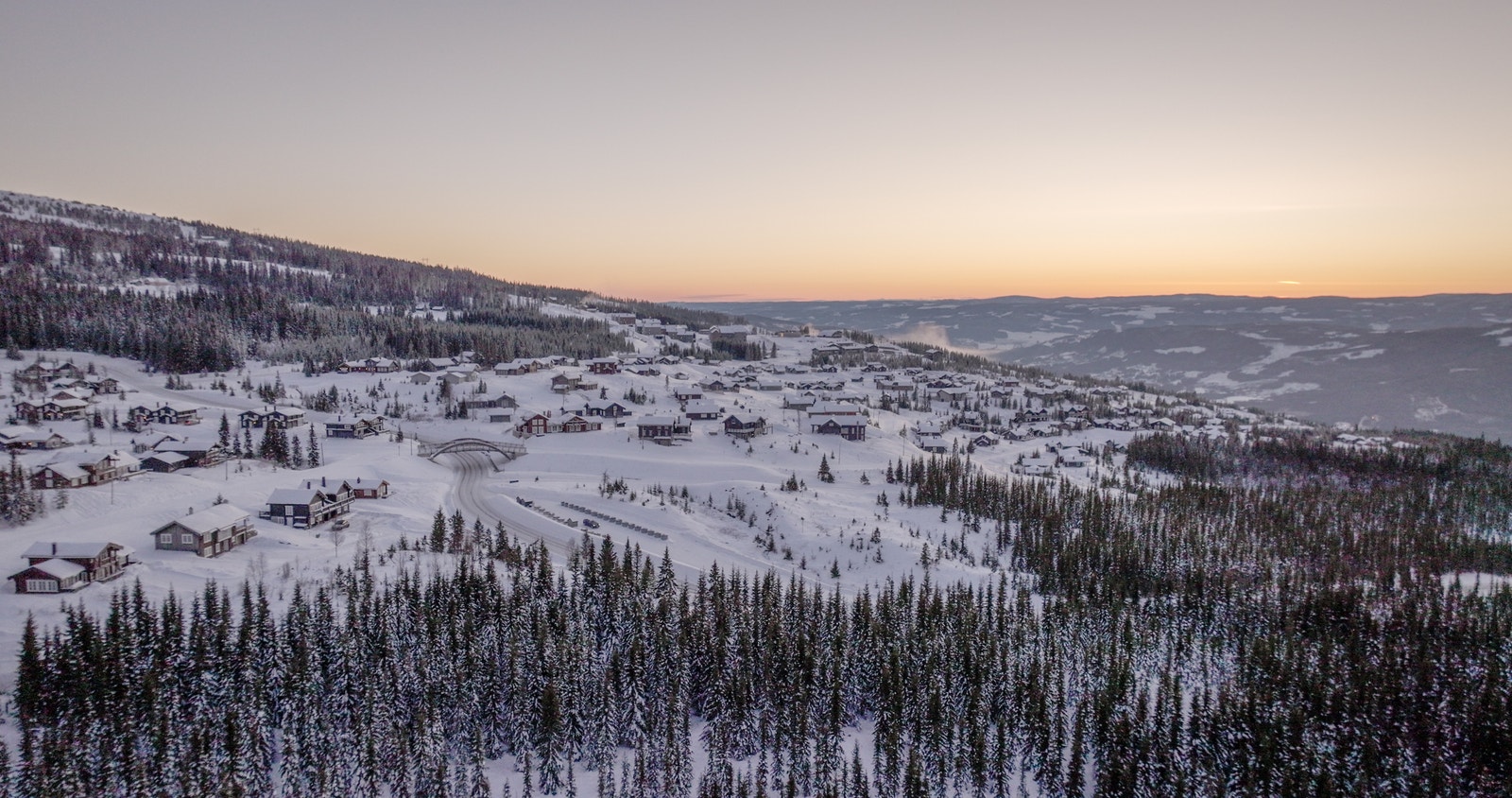 Flott utsikt mot alpinbakken i Hafjell Galleribilde