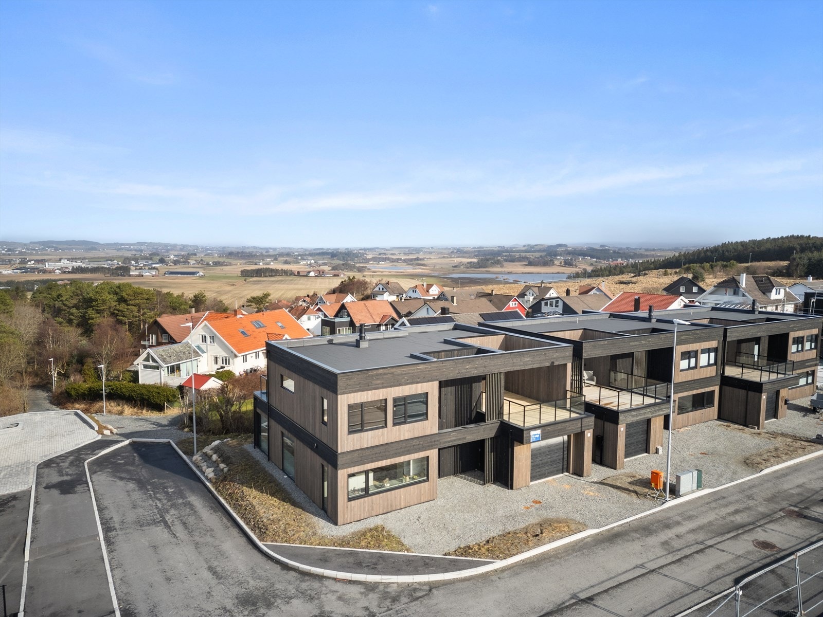 Nå er siste bolig på Sporafjell BF6 endelig ferdigstilt. Velkommen innom på visning! Galleribilde