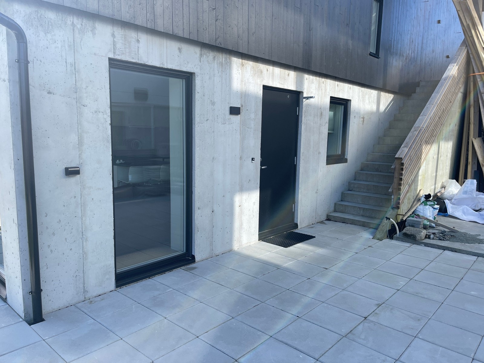 Inngangsdør Galleribilde