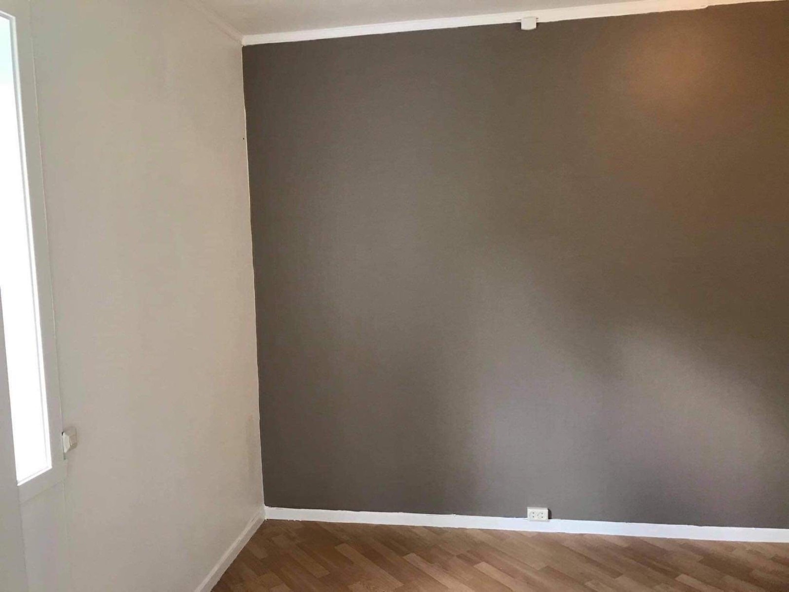 Soverommet sett mot vinduet. Galleribilde