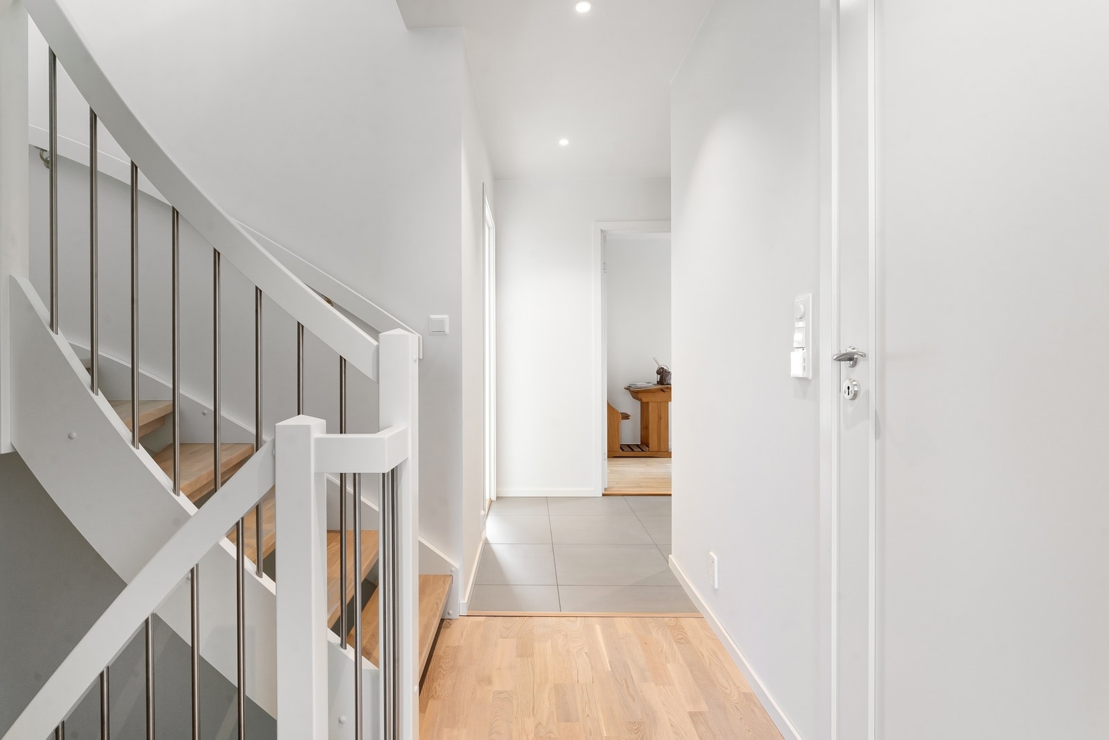 1. etg - Gang Galleribilde