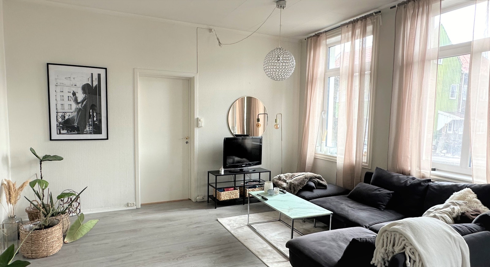 TV-kroken i stua Galleribilde