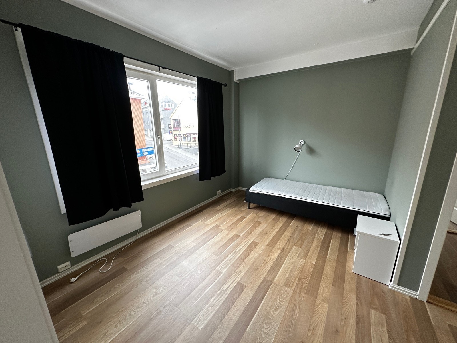 Soverom 3 - har seng fra før, møblering kan avtales Galleribilde