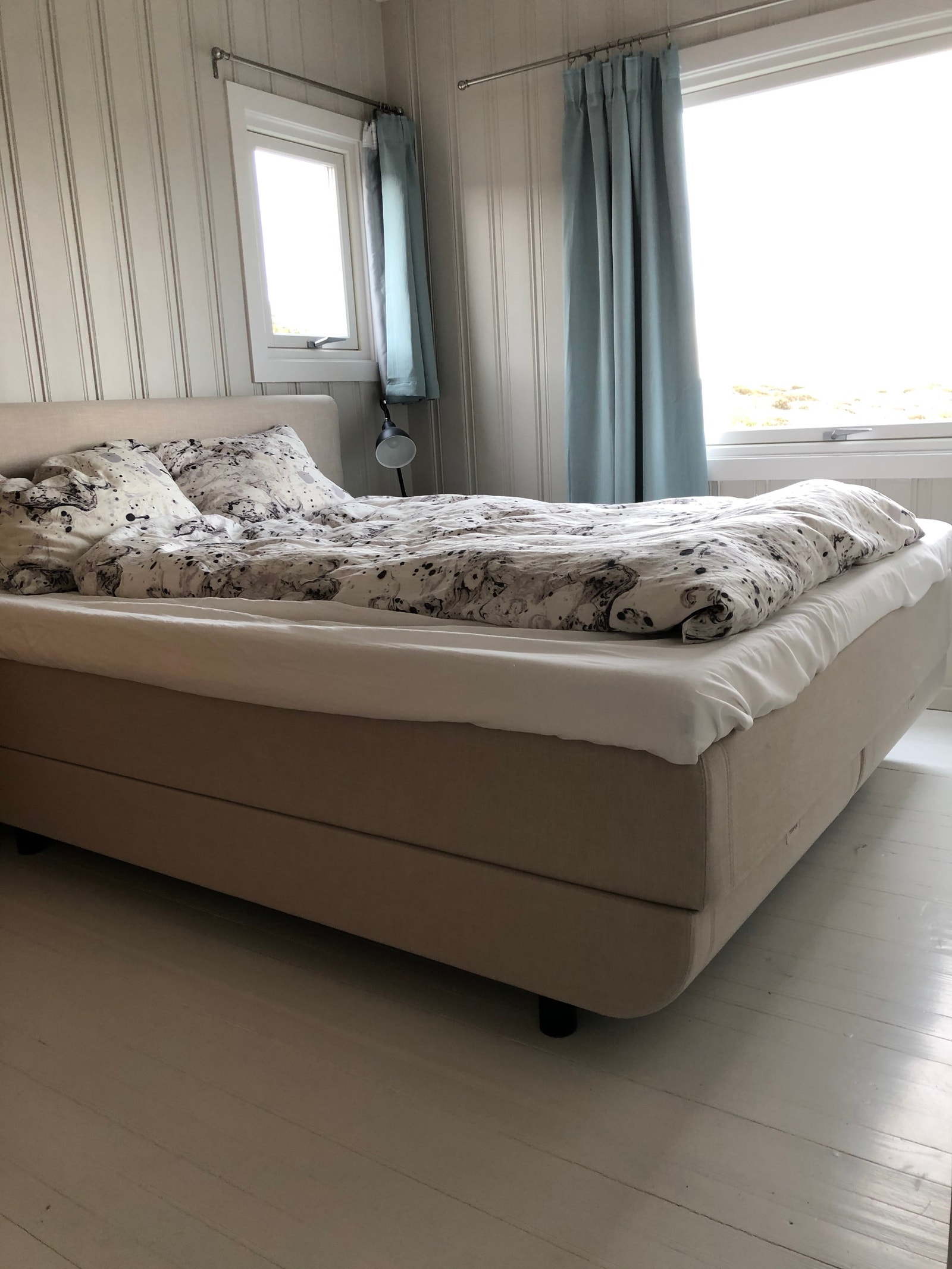 Soverom med tempura seng Galleribilde