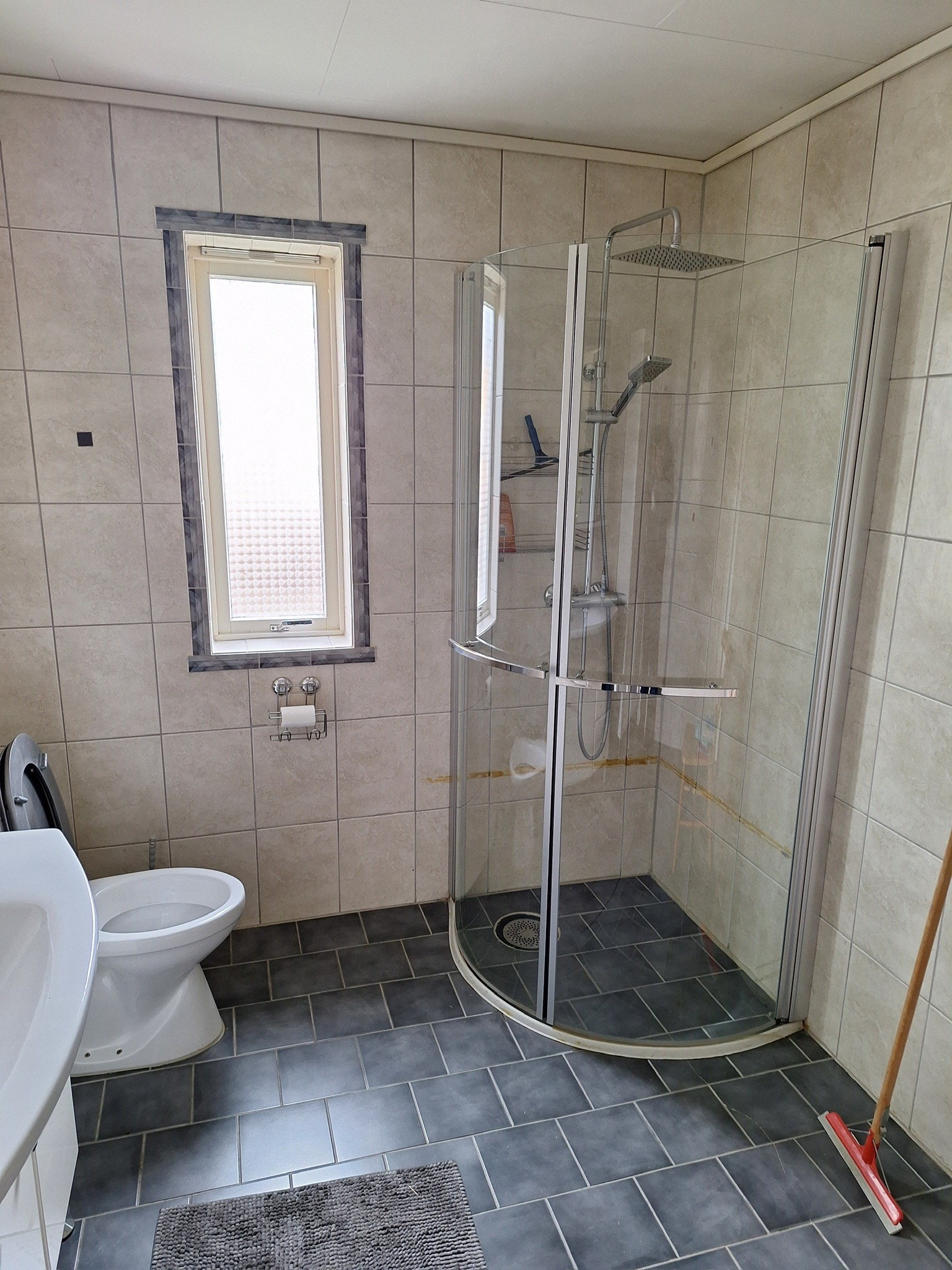 Bad oppe Galleribilde